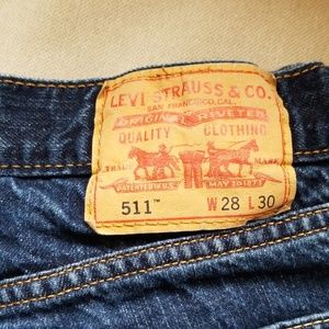 EUC Levi's 511 Men Skinny Jeans